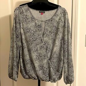 Vince Camuto Black Print Blouse Size Large